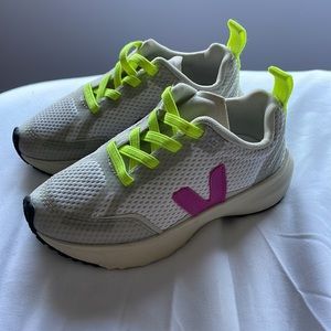 Veja sneakers